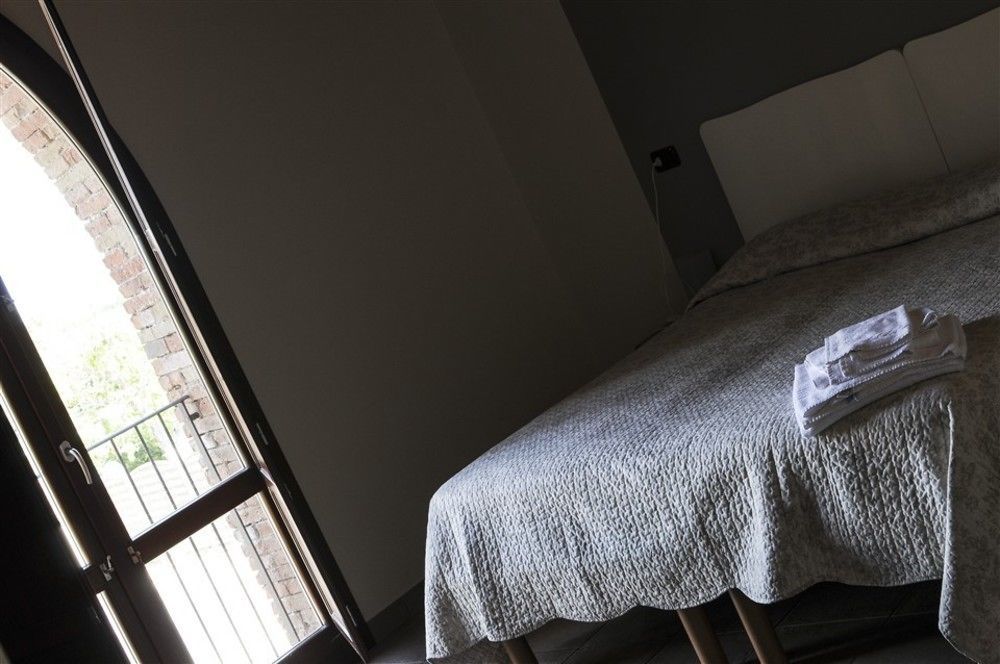 Locanda Merlaschio ฟาเอนซา ภายนอก รูปภาพ